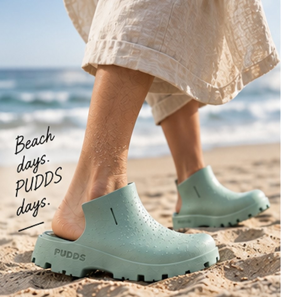 Mint PUDDS at the beach